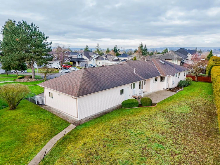 6583 Claytonhill Place, Surrey, BC, V3S 7N5 - 24