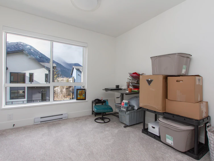 38070 Helm Way, Squamish, BC, V8B 1E6 - 12