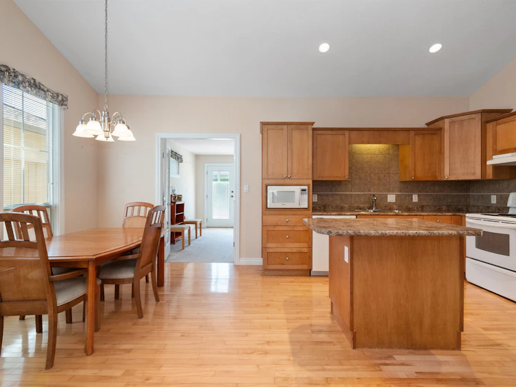 3-648 Coquihalla Street, Hope, BC, V0X 1L0 - 6