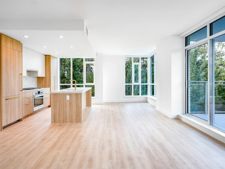 702-2375 Emery Court, North Vancouver, BC - 3