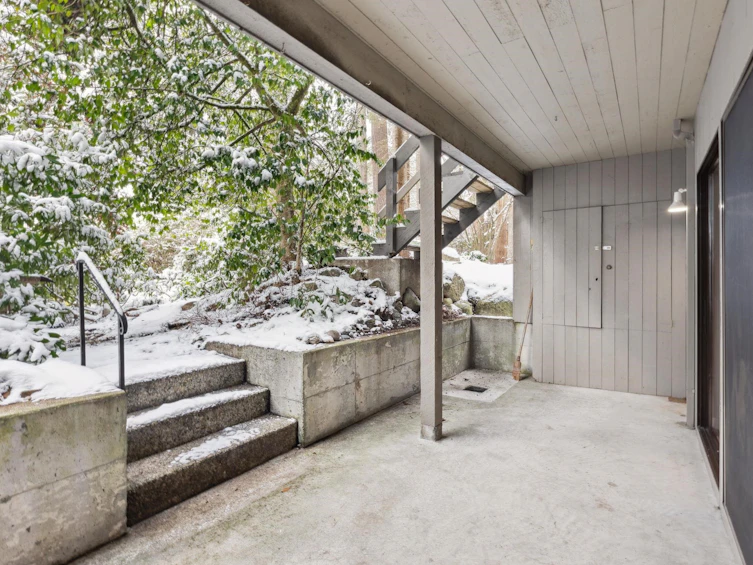 2933 Capilano Road, North Vancouver, BC, V7R 4H4 - 16