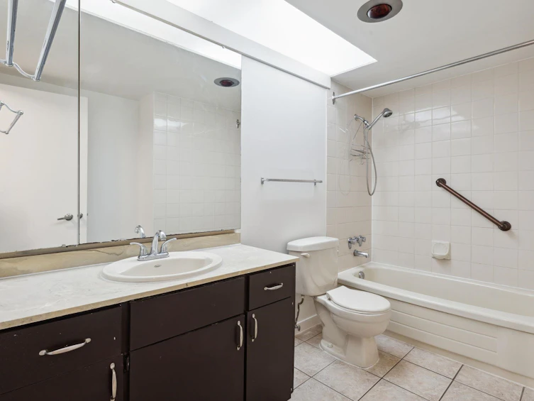 2933 Capilano Road, North Vancouver, BC, V7R 4H4 - 21