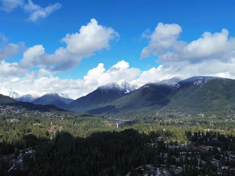 2933 Capilano Road, North Vancouver, BC, V7R 4H4 - 32