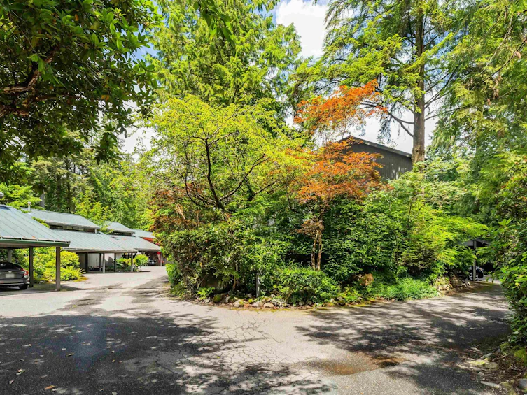 2933 Capilano Road, North Vancouver, BC, V7R 4H4 - 28