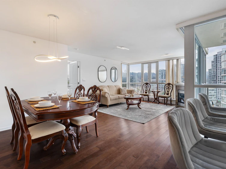 1103-235 Guildford Way, Port Moody, BC, V3H 5L8 - 5