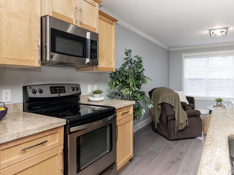 106-518 Shaw Road, Gibsons, BC, V0N 1V8 - 9