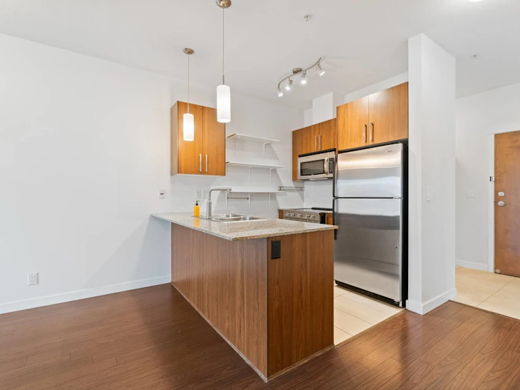 303-2943 Nelson Place, Abbotsford, BC, V2S 7G2 - 16