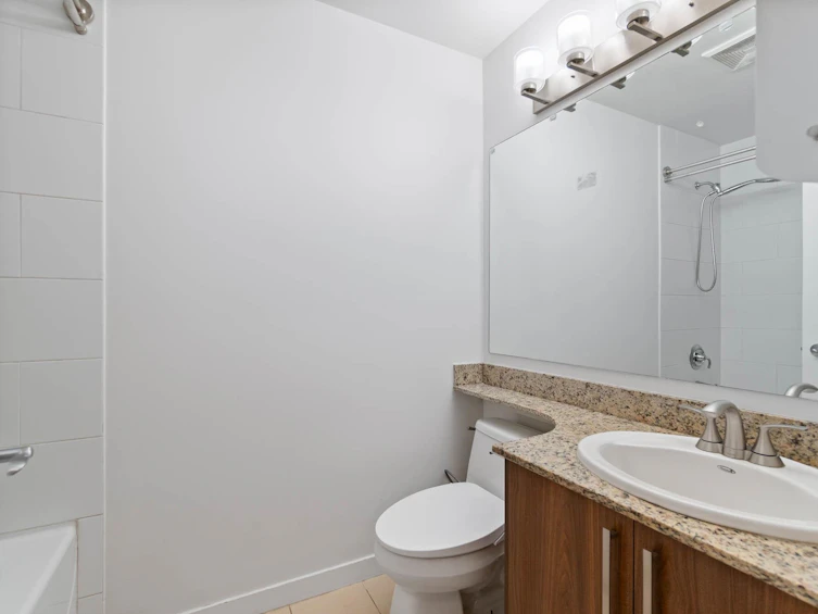 303-2943 Nelson Place, Abbotsford, BC, V2S 7G2 - 23