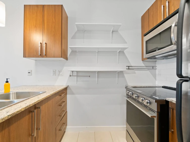 303-2943 Nelson Place, Abbotsford, BC, V2S 7G2 - 13