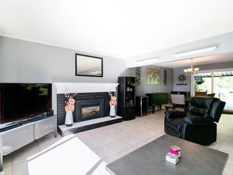 32829 Bakerview Avenue, Mission, BC, V2V 2P8 - 8