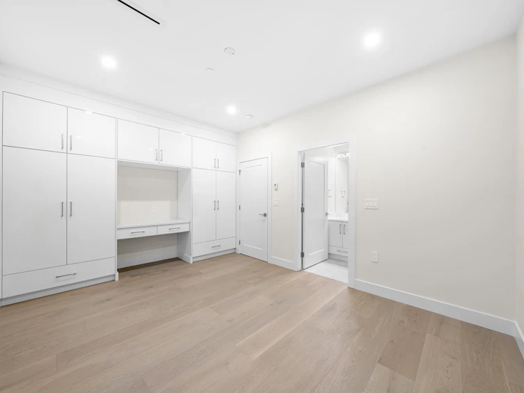 2888 E 54th Avenue, Vancouver, BC, V5S 1Y3 - 16