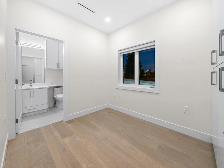 2888 E 54th Avenue, Vancouver, BC, V5S 1Y3 - 34