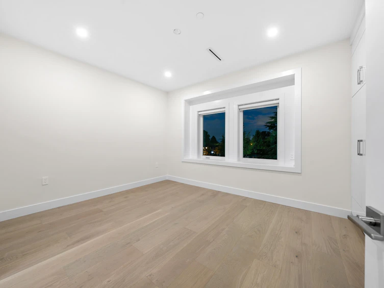 2888 E 54th Avenue, Vancouver, BC, V5S 1Y3 - 33