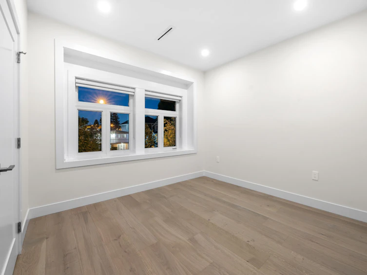 2888 E 54th Avenue, Vancouver, BC, V5S 1Y3 - 35