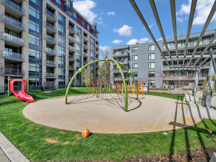 807-8533 River District Crossing, Vancouver, BC, V5S 0H2 - 25