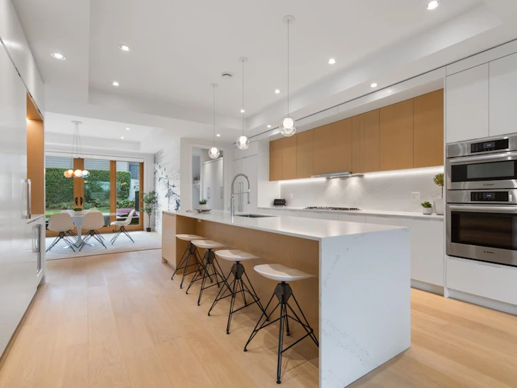 452 E 5th Street, North Vancouver, BC, V7L 0E8 - 9