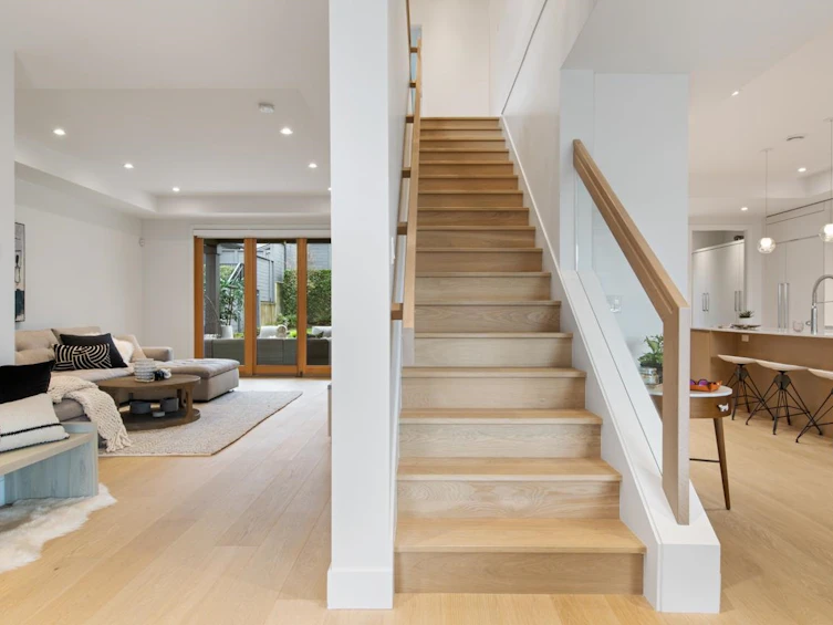 452 E 5th Street, North Vancouver, BC, V7L 0E8 - 7