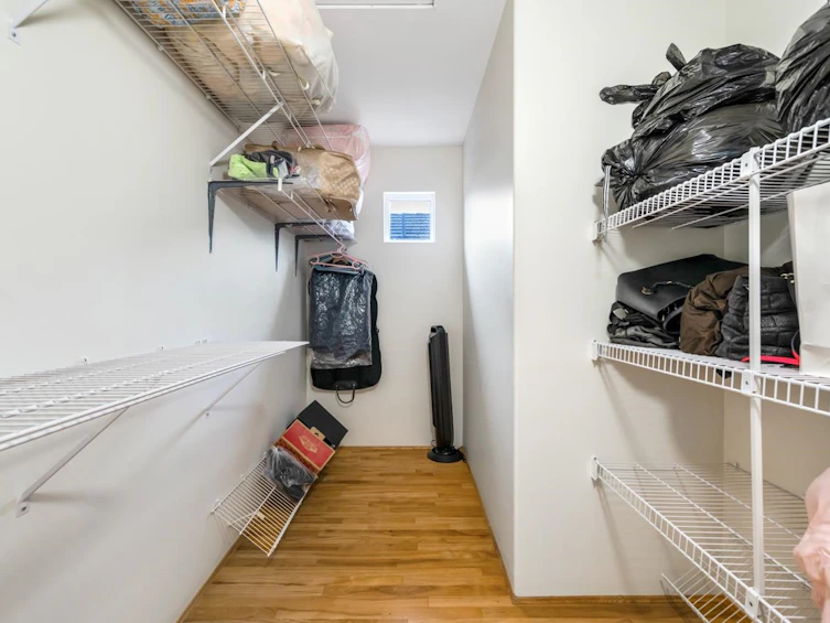 3210 E 23rd Avenue, Vancouver, BC, V5R 1B7 - 23