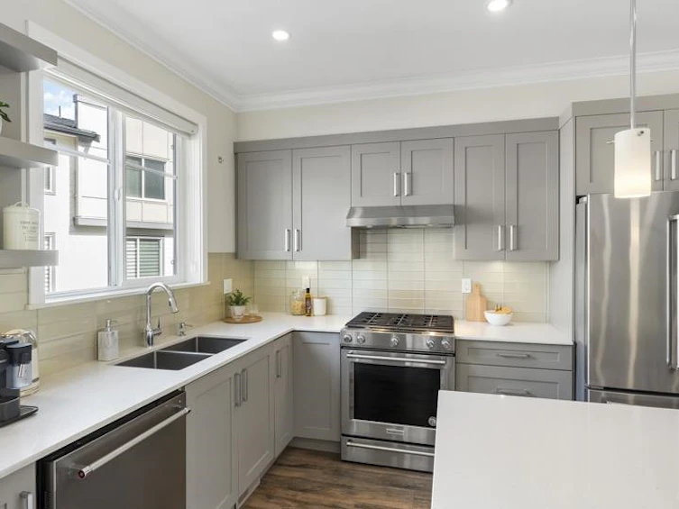 71-15665 Mountain View Drive, Surrey, BC, V3Z 0W8 - 17