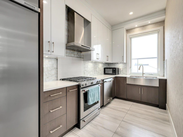 1126 Stevens Street, Surrey, BC, V4B 4X8 - 5