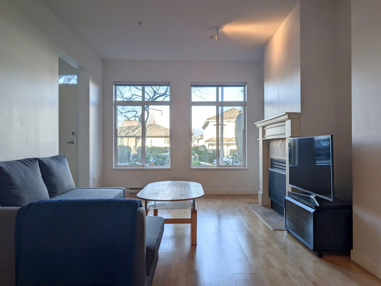 104-4238 Albert Street, Burnaby, BC, V5C 6T1 - 2