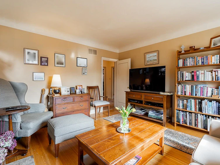 4463 W 14th Avenue, Vancouver, BC, V6R 2Y2 - 3