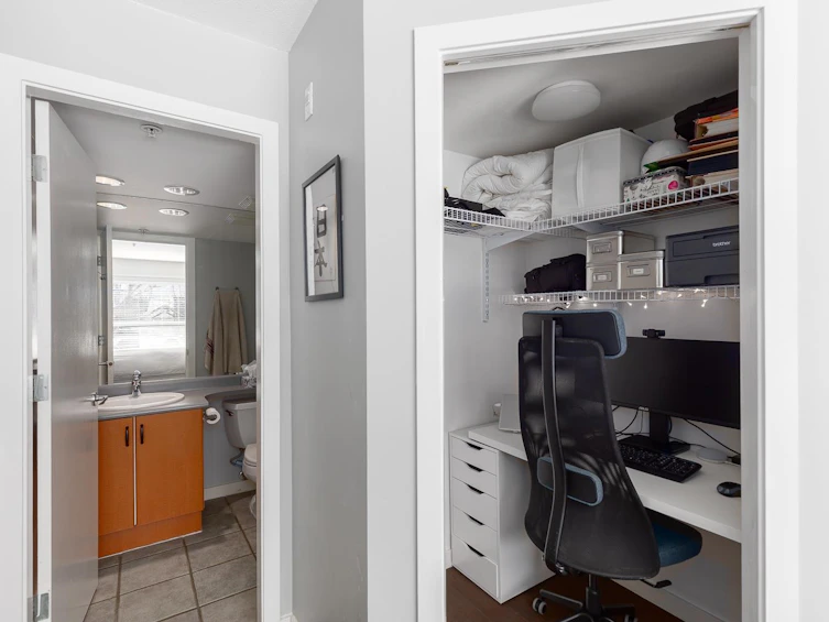 3171 W 4th Avenue, Vancouver, BC, V6K 1R6 - 13