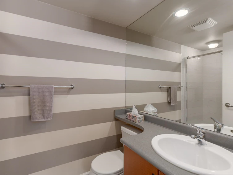 3171 W 4th Avenue, Vancouver, BC, V6K 1R6 - 17