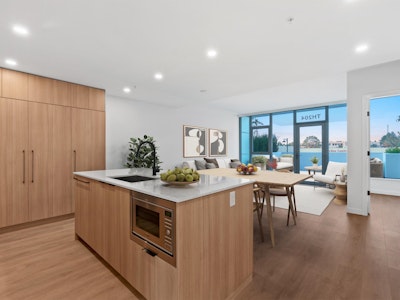 204-10225 Whalley Boulevard - 4