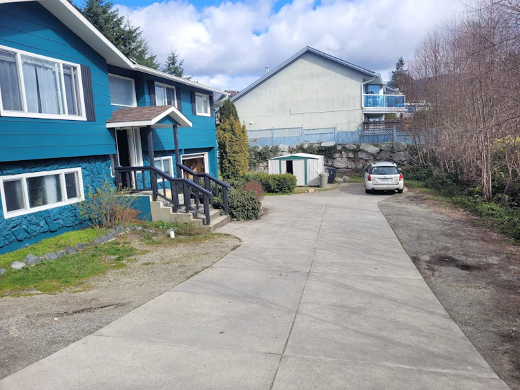 5758 Trail Avenue, Sechelt, BC, V7Z 0L8 - 31