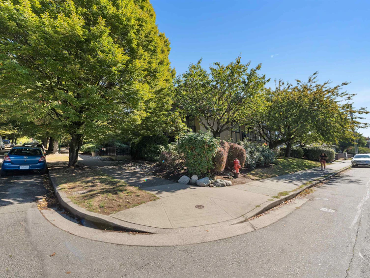 112-2222 Cambridge Street, Vancouver, BC, V5L 1E6 - 12