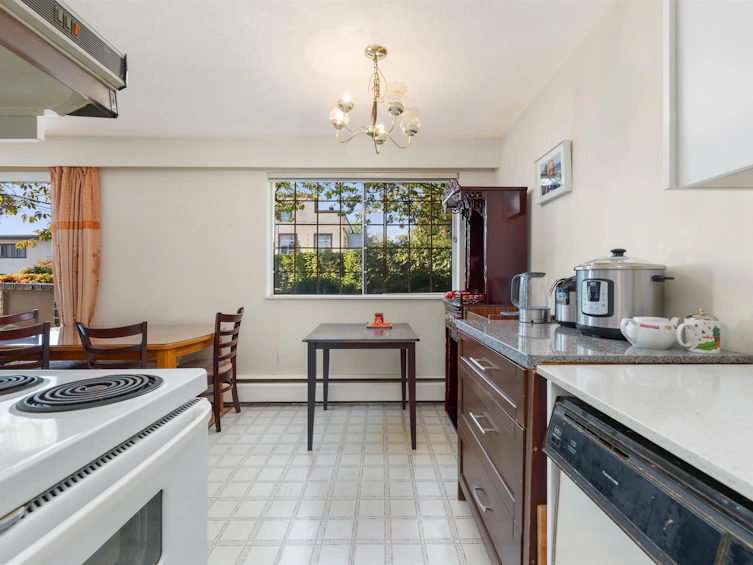 112-2222 Cambridge Street, Vancouver, BC, V5L 1E6 - 6
