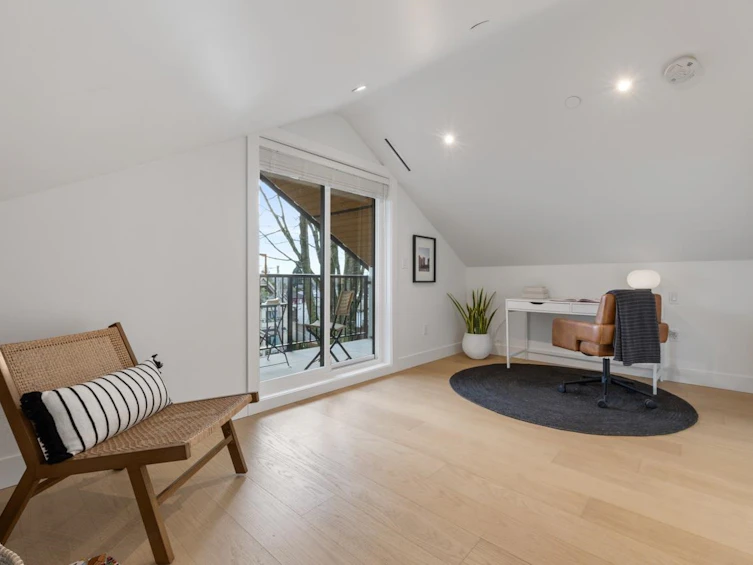 2209 E 7th Avenue, Vancouver, BC, V5N 1S8 - 21