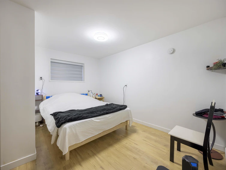 6716 Ross Street, Vancouver, BC, V5X 4B3 - 23