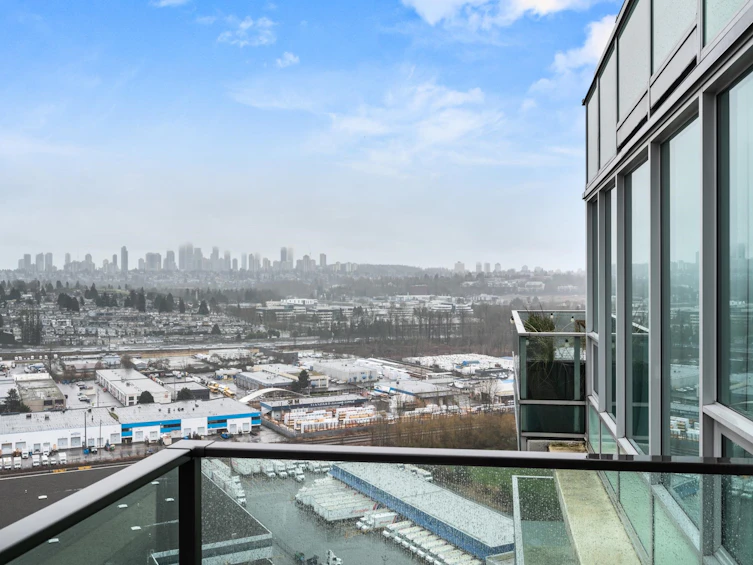 2102-2200 Douglas Road, Burnaby, BC, V5C 0G8 - 22