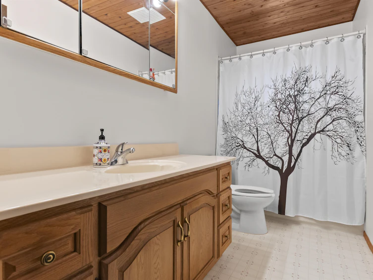 275 Cariboo Avenue, Hope, BC, V0X 1L0 - 18