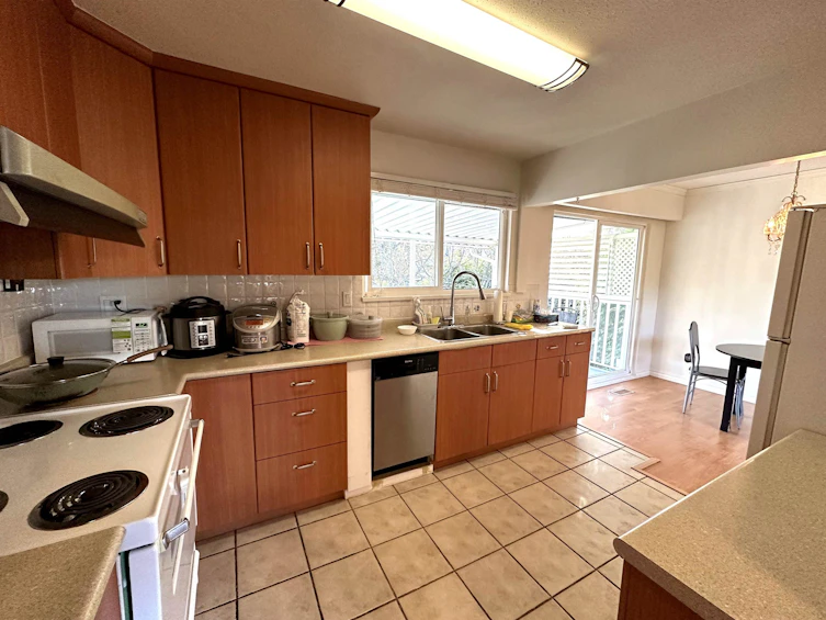 9511 Pinewell Crescent, Richmond, BC, V7A 2C7 - 14