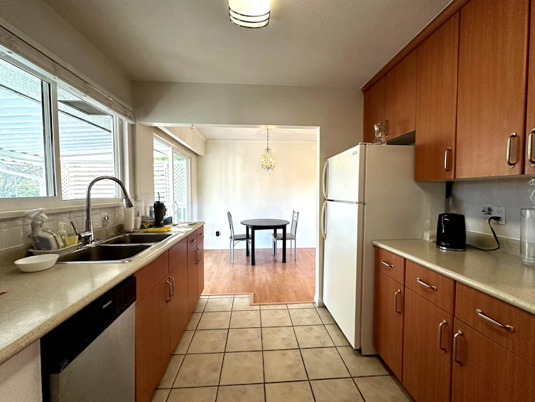 9511 Pinewell Crescent, Richmond, BC, V7A 2C7 - 15