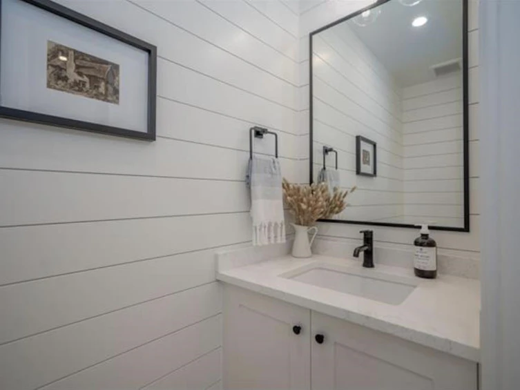 17-8450 204 Street, Langley, BC, V2Y 2C2 - 17