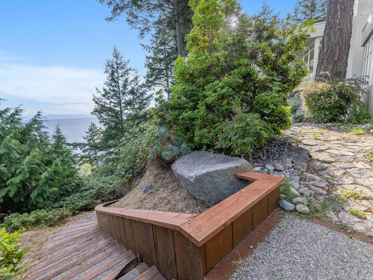 12416 Whitestone Road, Pender Harbour Egmont, BC, V0N 2H1 - 32