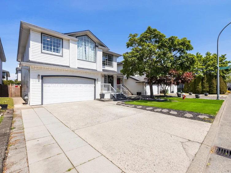 22111 Garratt Drive, Richmond, BC, V6V 2P4 - 2