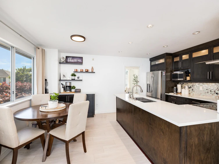 22111 Garratt Drive, Richmond, BC, V6V 2P4 - 10