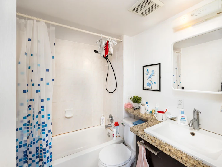 22111 Garratt Drive, Richmond, BC, V6V 2P4 - 25