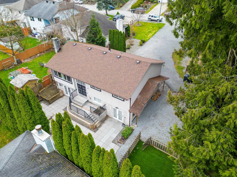 1140 Yarmouth Street, Port Coquitlam BC V3C 5V9