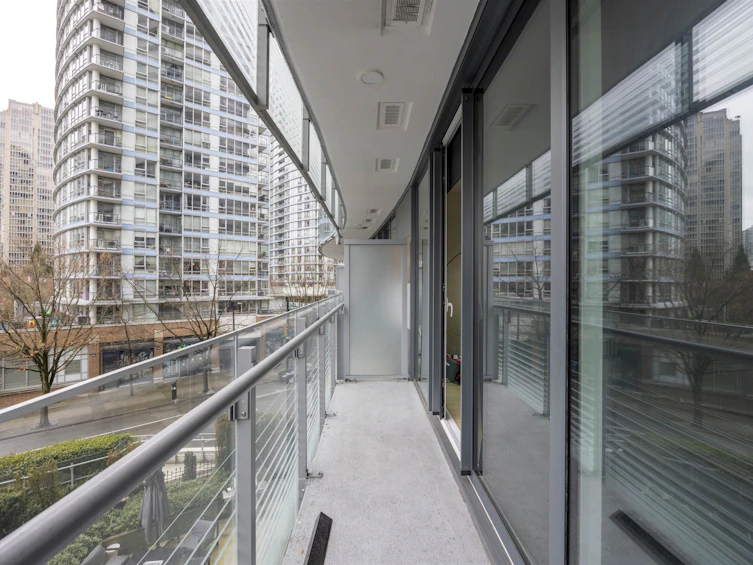 403-89 Nelson Avenue, Vancouver, BC, V6Z 0E7 - 21