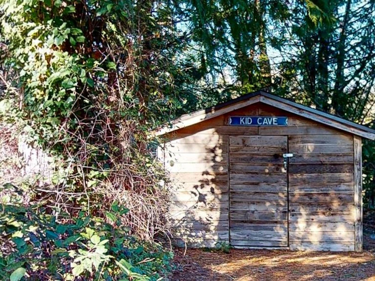 5478 Hydaway Place, Halfmoon Bay, BC, V7Z 1B4 - 25