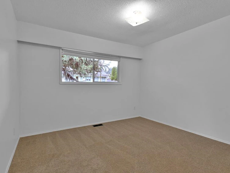 2305 Broadway Street, Abbotsford, BC, V2T 3G6 - 17