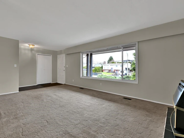 2305 Broadway Street, Abbotsford, BC, V2T 3G6 - 7