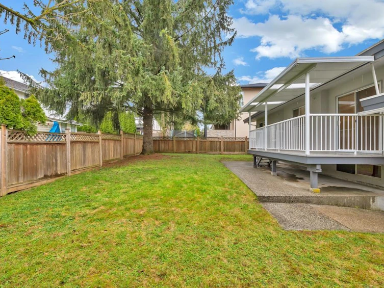 2305 Broadway Street, Abbotsford, BC, V2T 3G6 - 30