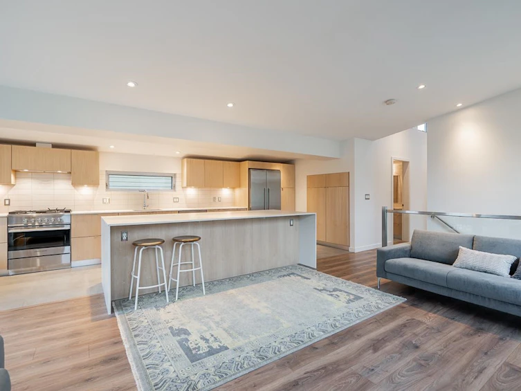 148 E Kings Road, North Vancouver, BC, V7N 1H5 - 5